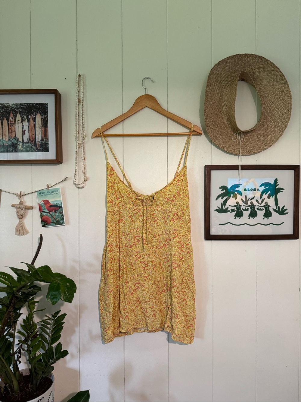 ✨Yellow, front-tie floral sun dress ✨